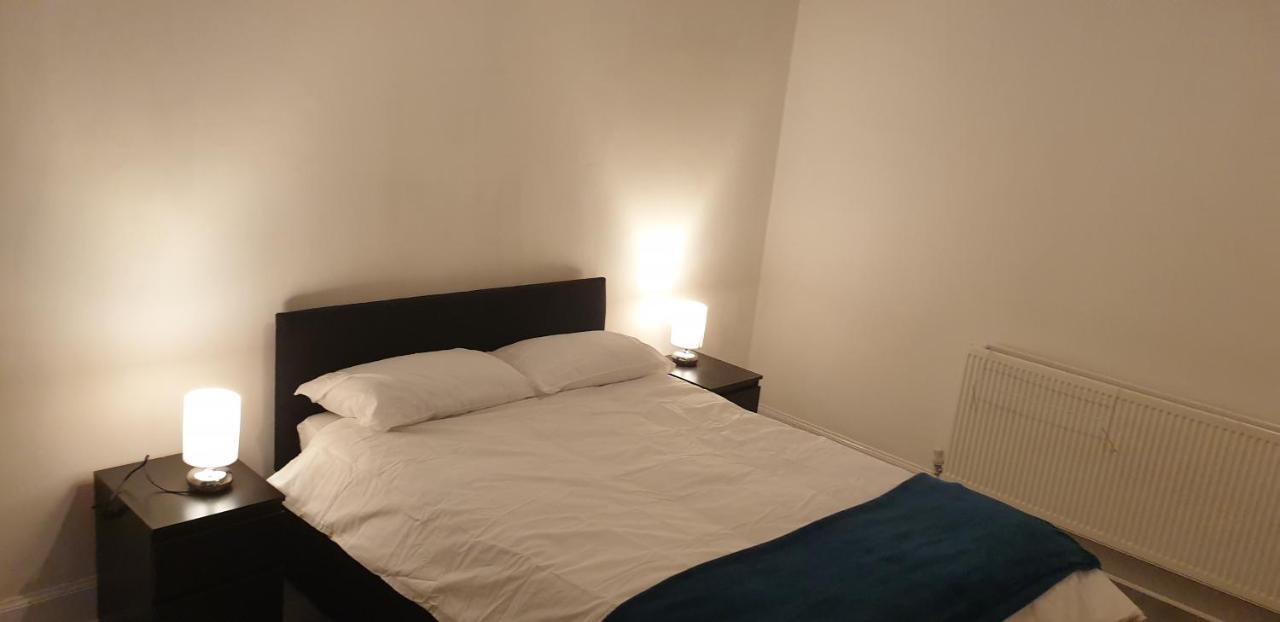 Apartamento The One Kilmarnock Exterior foto